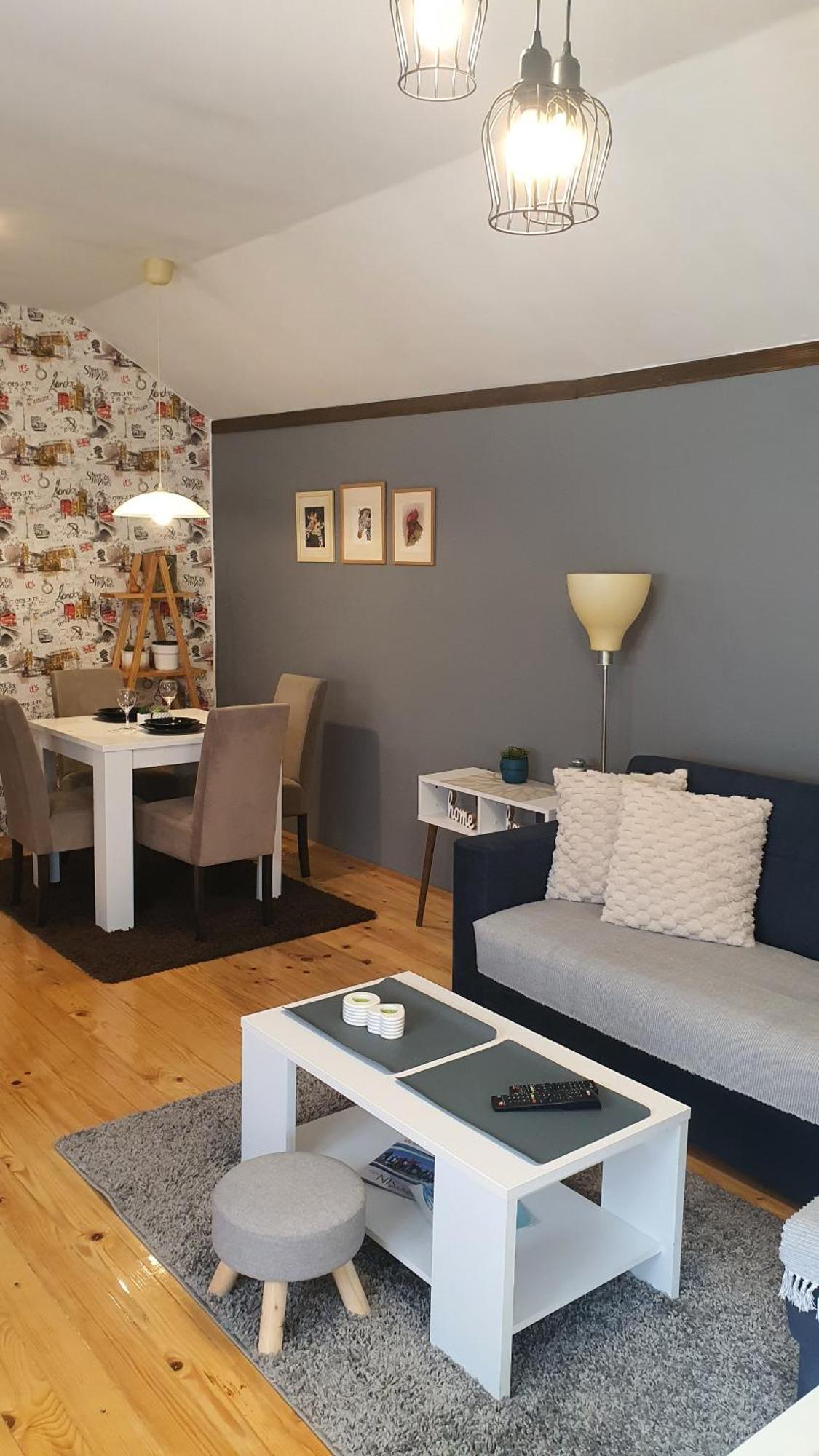 Kum Apartment Ниш Номер фото